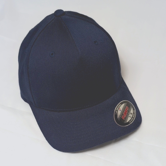 Yupoon Flexfit Navy Blue Cap, Size S/M, Unisex, New - Picture 1 of 4
